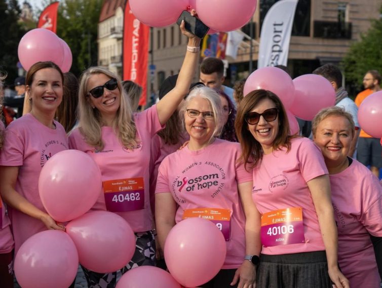 Iniciatyva „Sužydėjusi viltis“ | International Women’s Association of Vilnius
