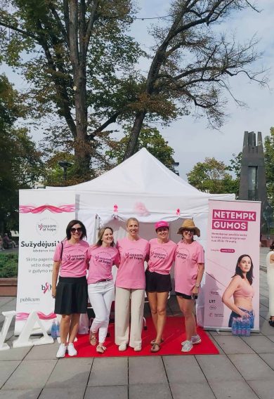 Iniciatyva „Sužydėjusi viltis“ | International Women’s Association of Vilnius