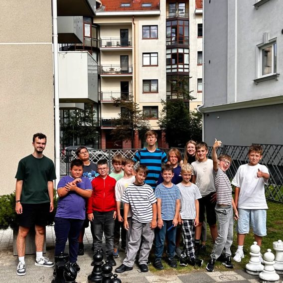 „EasyChess“ / VšĮ „Šachmatai visiems“